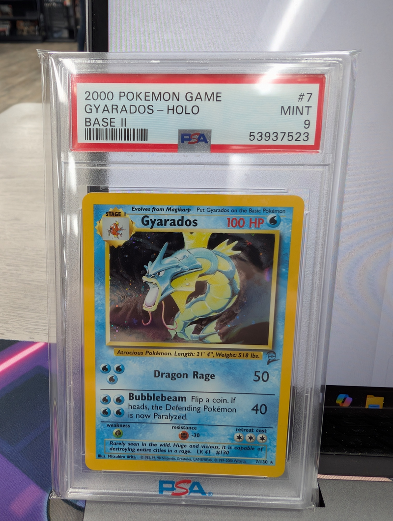 GYARADOS-HOLO BASE II 2000 POKEMON GAME BASE II PSA MINT 9