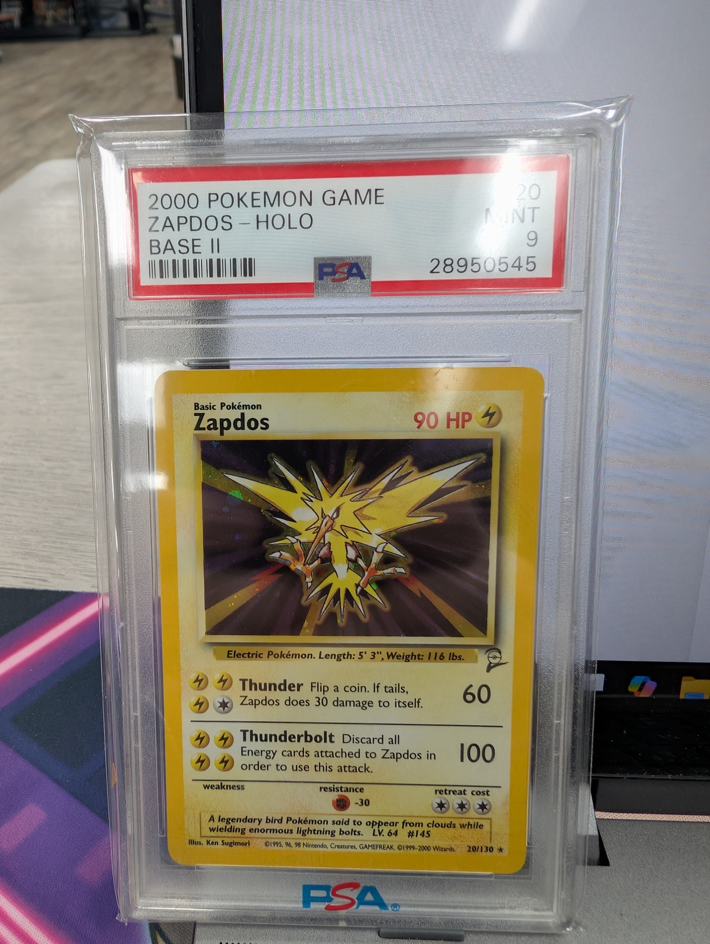 ZAPDOS-HOLO BASE II 2000 POKEMON GAME BASE II PSA MINT 9