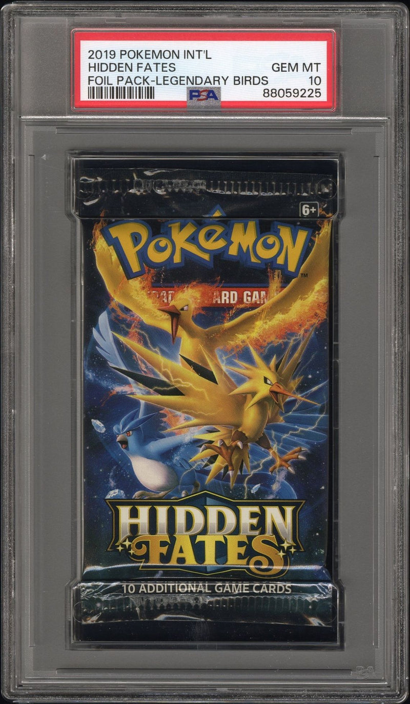 HIDDEN FATES LEGENDARY BIRDS 2019 POKEMON INT'L HIDDEN FATES PACK PSA GEM MT 10